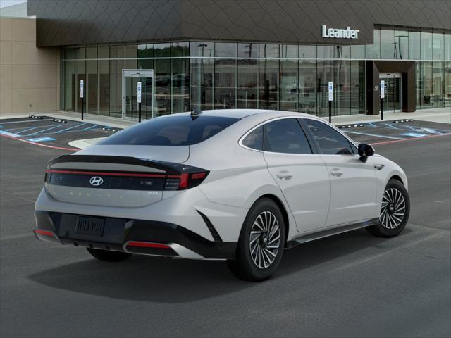 new 2025 Hyundai Sonata Hybrid car, priced at $33,580