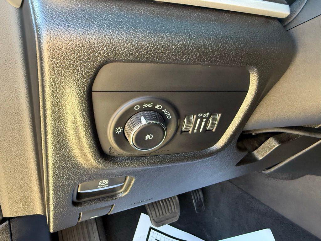 used 2022 Jeep Grand Cherokee L car, priced at $31,005