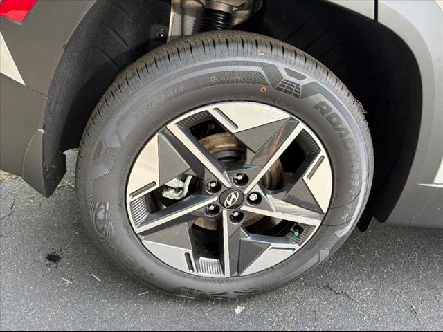 new 2025 Hyundai TUCSON Hybrid car, priced at $36,810