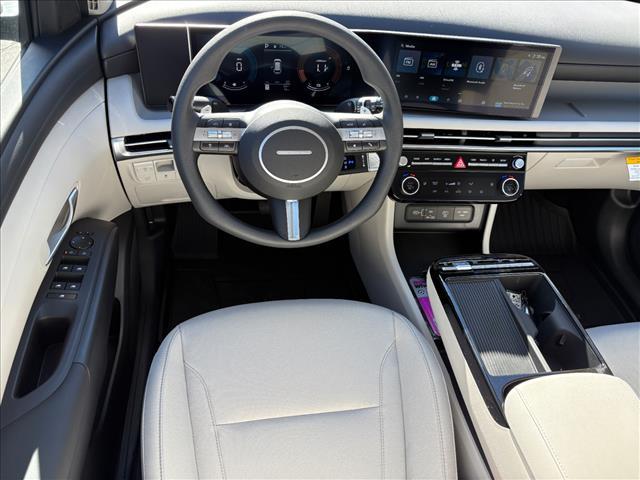 new 2026 Hyundai TUCSON Hybrid car, priced at $35,215