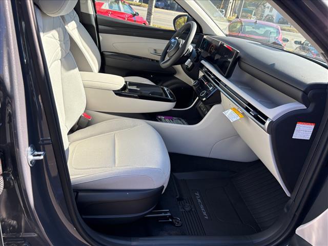 new 2026 Hyundai TUCSON Hybrid car, priced at $35,215