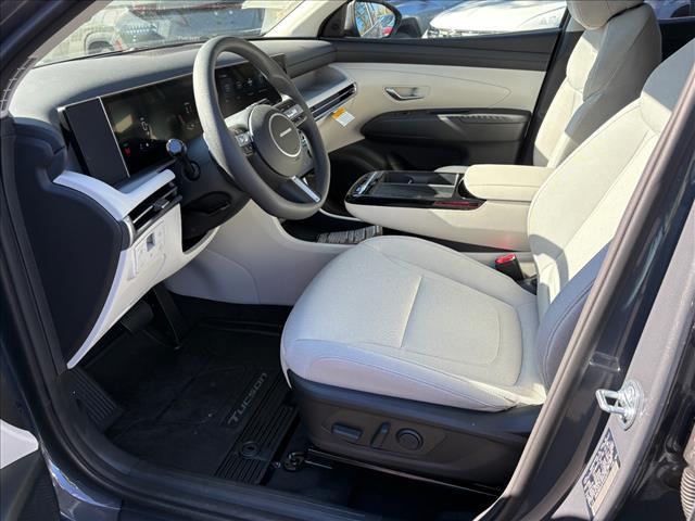 new 2026 Hyundai TUCSON Hybrid car, priced at $35,215
