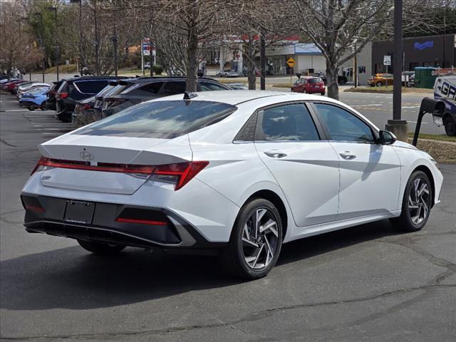 new 2025 Hyundai Elantra car, priced at $26,026