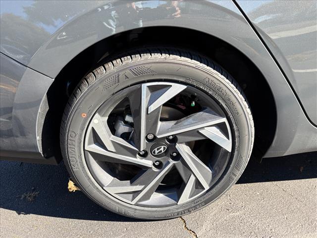 new 2025 Hyundai Elantra car, priced at $22,265