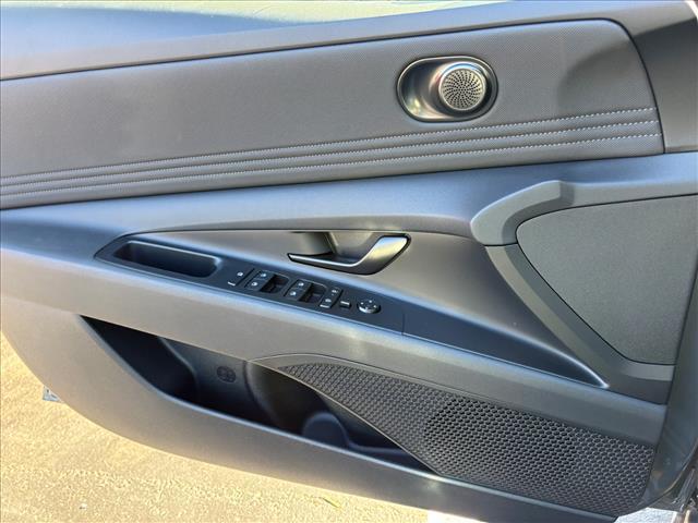 new 2025 Hyundai Elantra car, priced at $22,265