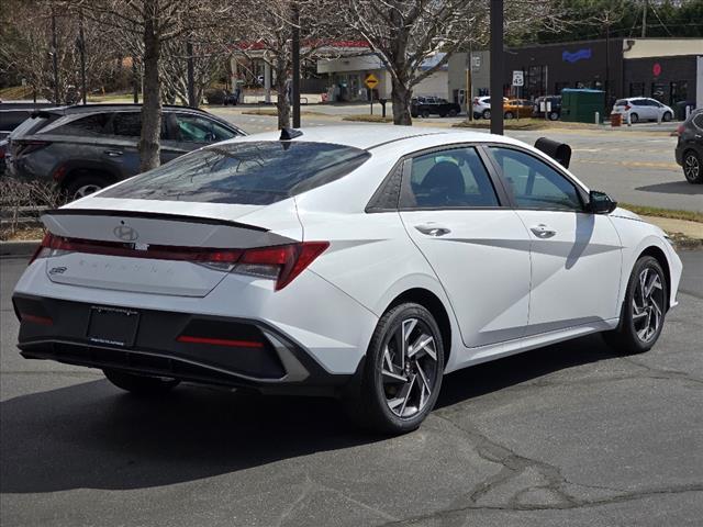 new 2025 Hyundai Elantra car, priced at $22,672