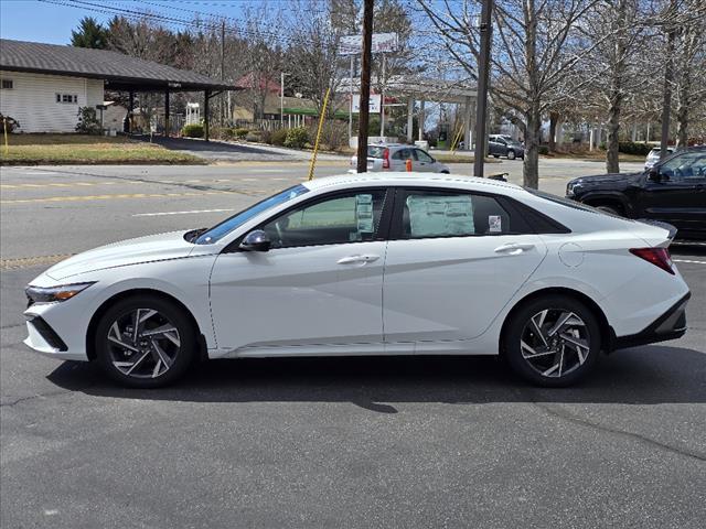 new 2025 Hyundai Elantra car, priced at $22,672