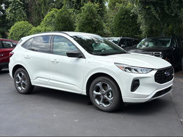 used 2023 Ford Escape car, priced at $25,497