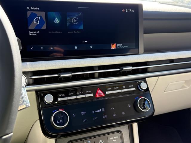 new 2025 Hyundai TUCSON Hybrid car, priced at $35,609