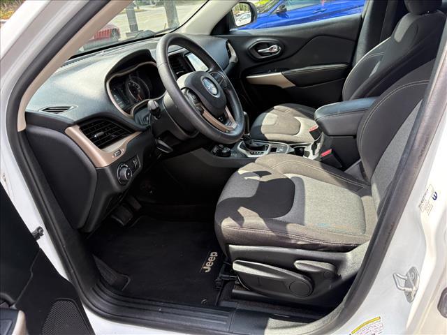 used 2018 Jeep Cherokee car, priced at $14,907