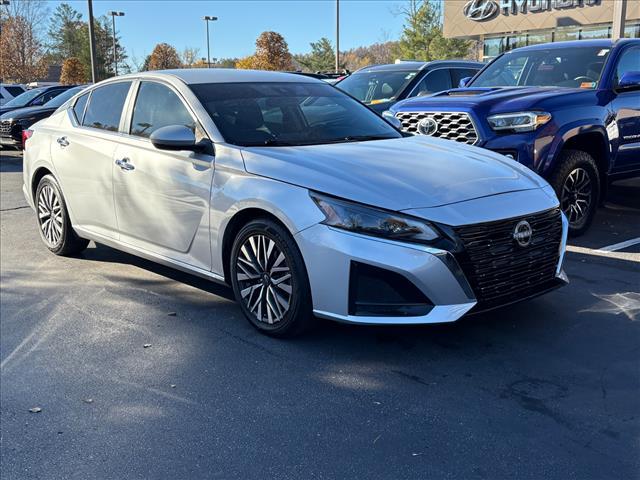 used 2023 Nissan Altima car, priced at $19,235