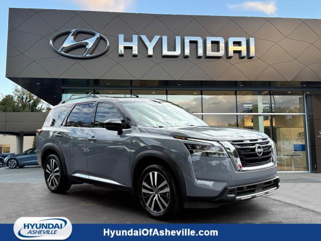 used 2023 Nissan Pathfinder car, priced at $40,199