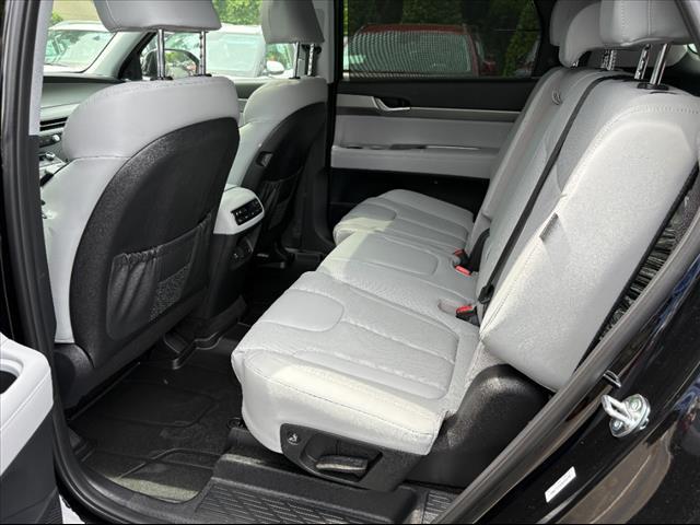 new 2025 Hyundai Palisade car, priced at $46,042