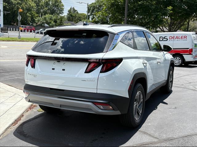 new 2025 Hyundai TUCSON Hybrid car, priced at $33,402