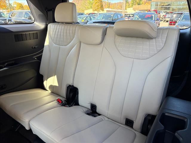 used 2024 Hyundai Palisade car, priced at $37,362