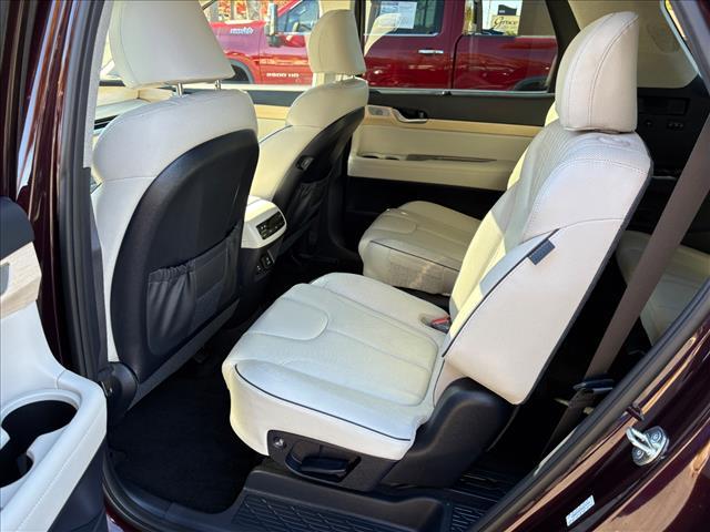 used 2024 Hyundai Palisade car, priced at $37,362