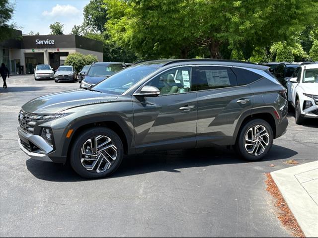 new 2025 Hyundai TUCSON Hybrid car, priced at $43,265