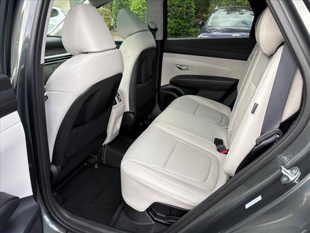 new 2025 Hyundai TUCSON Hybrid car, priced at $37,422
