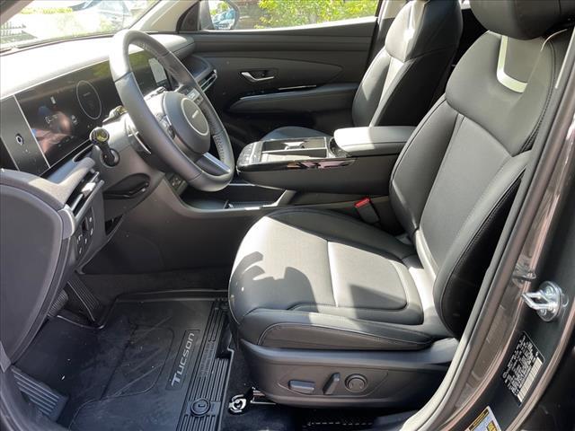 new 2025 Hyundai TUCSON Hybrid car, priced at $42,320