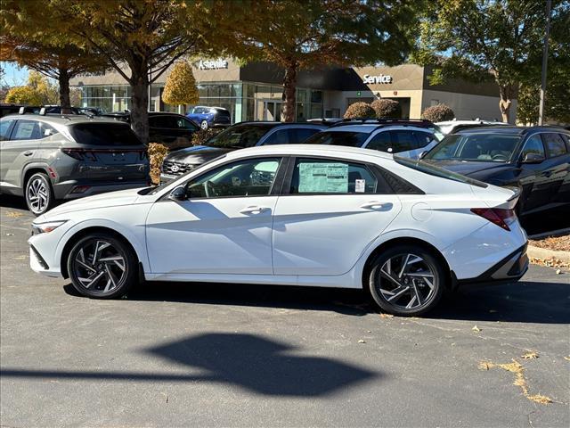 new 2025 Hyundai ELANTRA HEV car, priced at $27,035