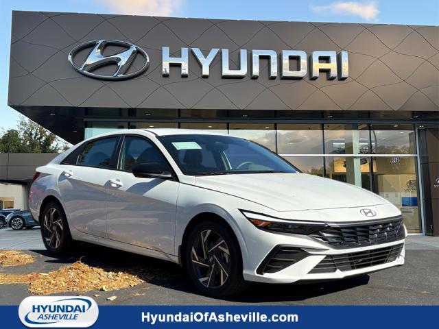 new 2025 Hyundai ELANTRA HEV car, priced at $27,035