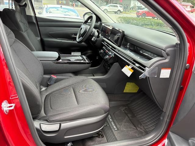 new 2025 Hyundai TUCSON Hybrid car, priced at $36,095