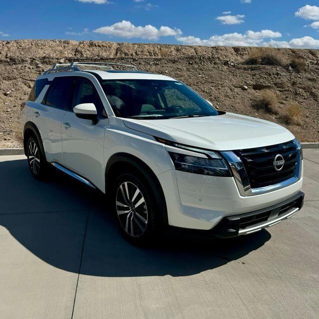 new 2024 Nissan Pathfinder car, priced at $47,712