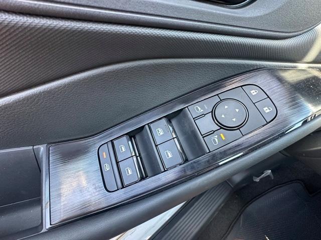 new 2025 Nissan Rogue car, priced at $29,587