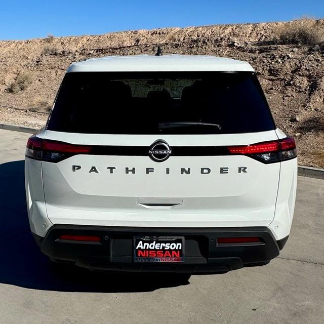 new 2025 Nissan Pathfinder car, priced at $39,010