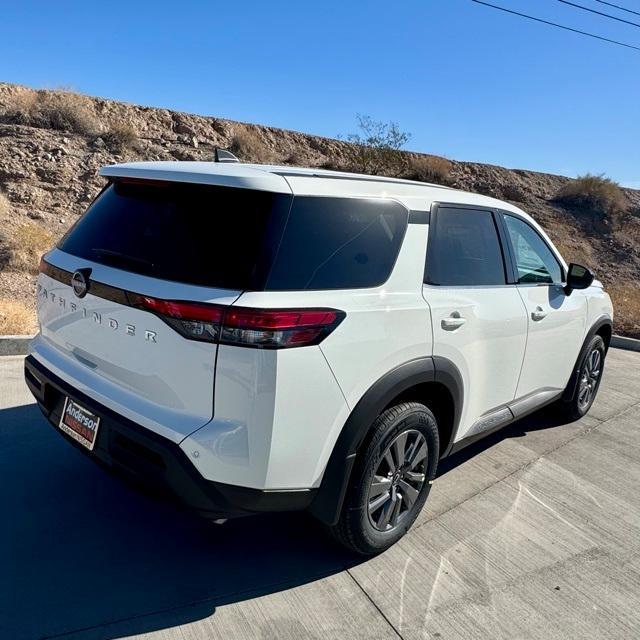 new 2025 Nissan Pathfinder car, priced at $39,010