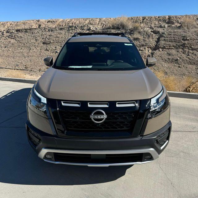 new 2025 Nissan Pathfinder car, priced at $47,575