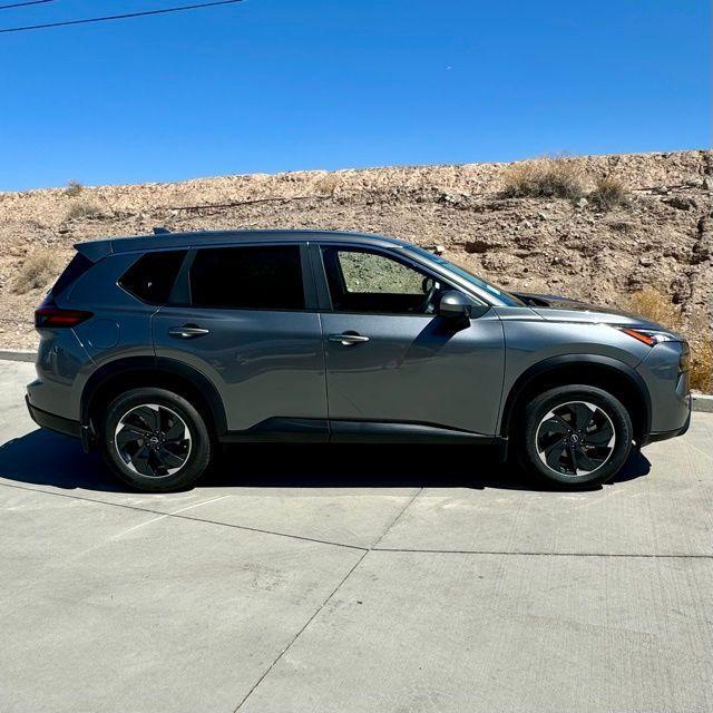 new 2024 Nissan Rogue car, priced at $30,625