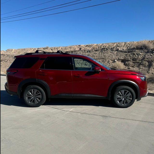 new 2024 Nissan Pathfinder car, priced at $38,575