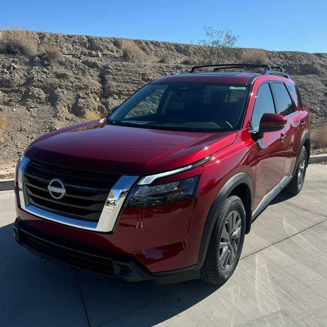 new 2024 Nissan Pathfinder car, priced at $38,575