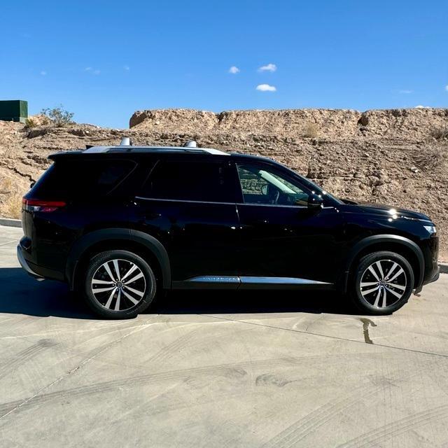 new 2024 Nissan Pathfinder car, priced at $42,750