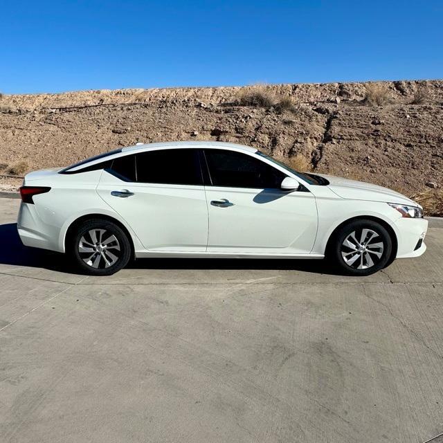 used 2020 Nissan Altima car, priced at $13,500