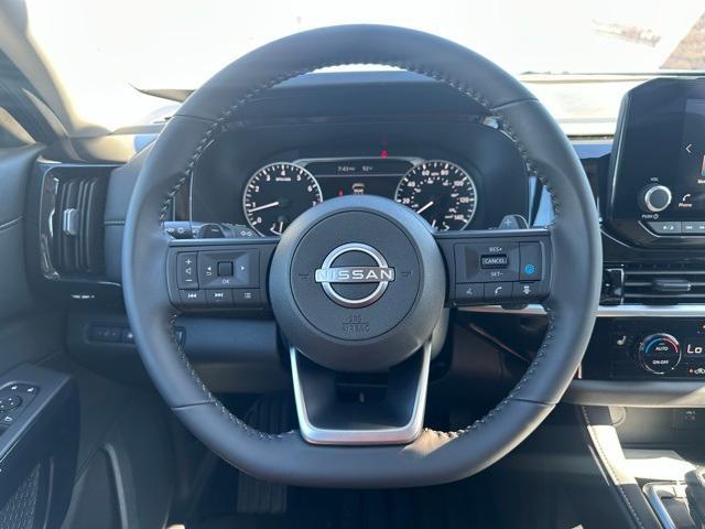 new 2025 Nissan Pathfinder car, priced at $41,880