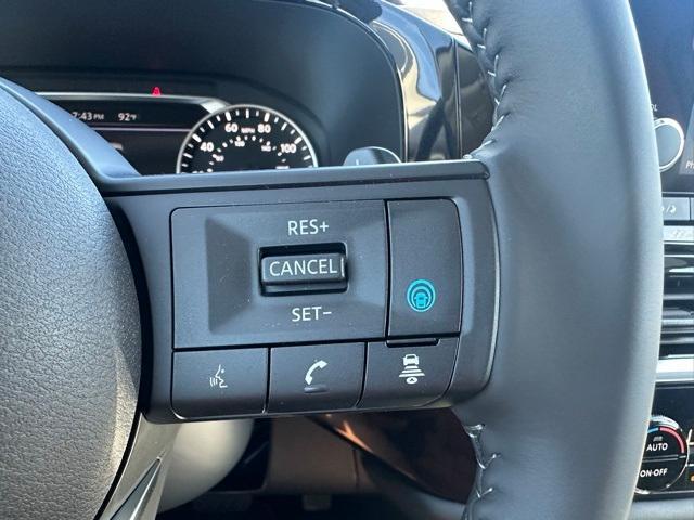 new 2025 Nissan Pathfinder car, priced at $41,880