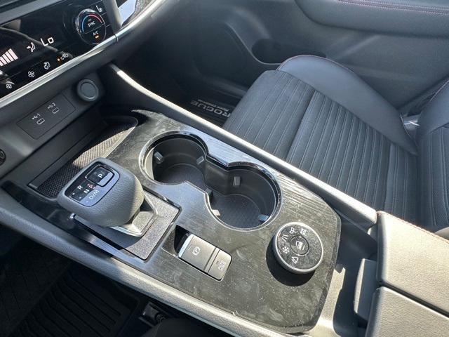 new 2025 Nissan Rogue car