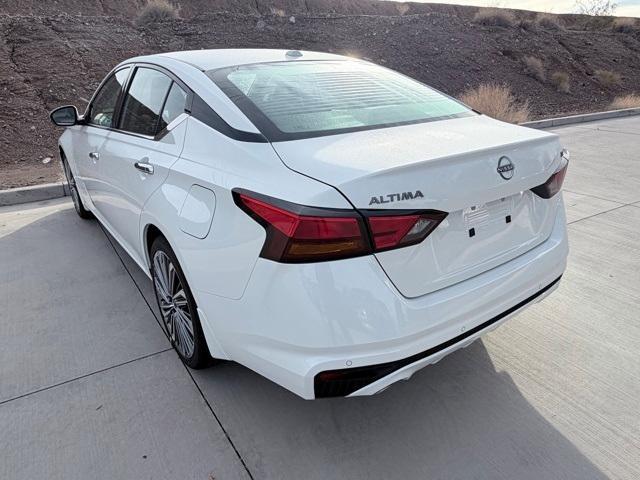 new 2025 Nissan Altima car, priced at $35,785