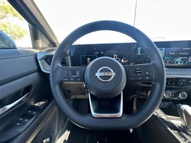 new 2025 Nissan Kicks car, priced at $28,775