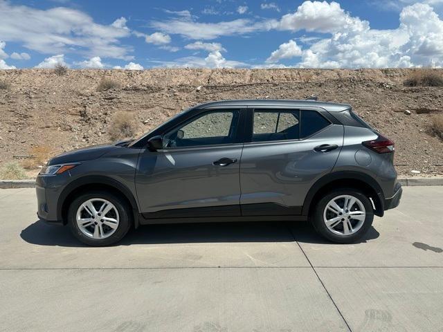 new 2025 Nissan Kicks Play car, priced at $23,615