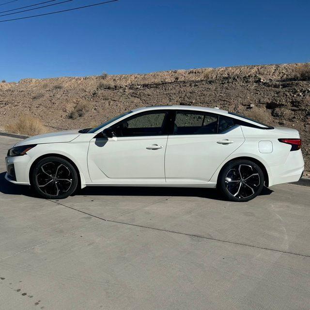 new 2025 Nissan Altima car, priced at $33,190