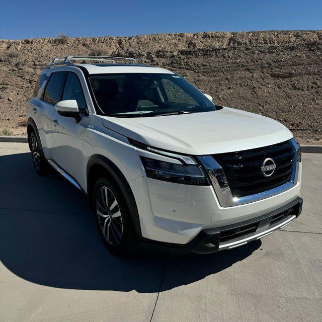 new 2024 Nissan Pathfinder car, priced at $47,712