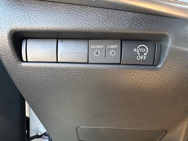 new 2025 Nissan Kicks car, priced at $26,075