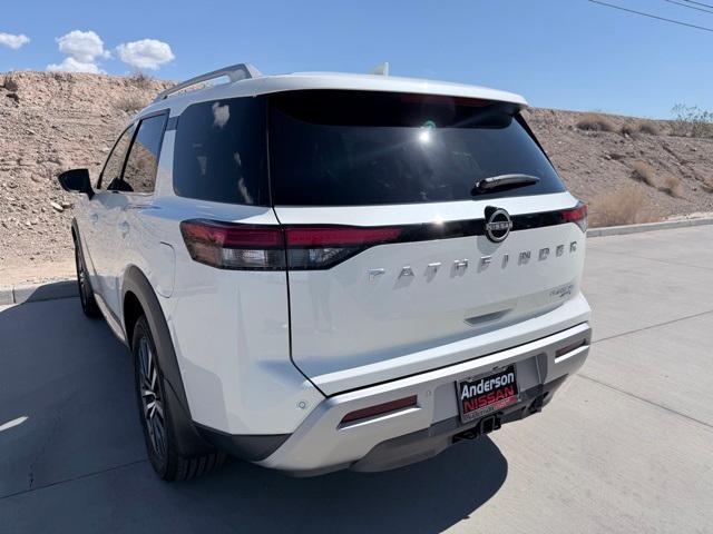 used 2022 Nissan Pathfinder car, priced at $34,244