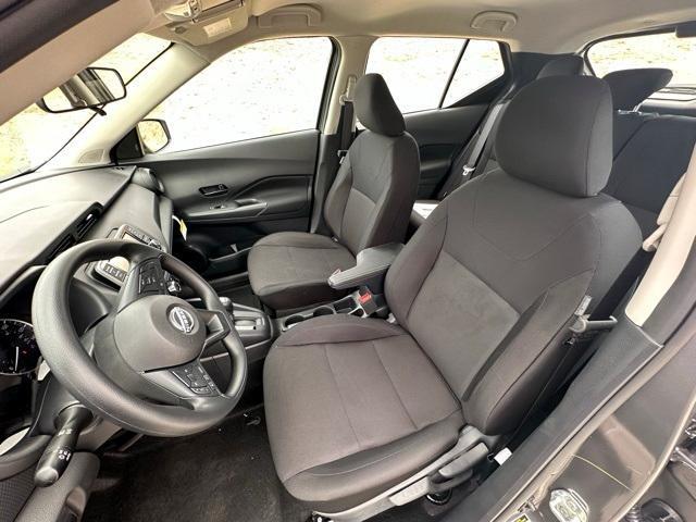 new 2025 Nissan Kicks car, priced at $23,010