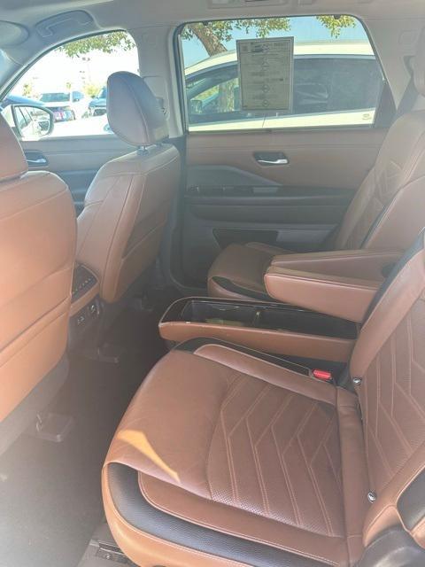 used 2022 Nissan Pathfinder car, priced at $31,623