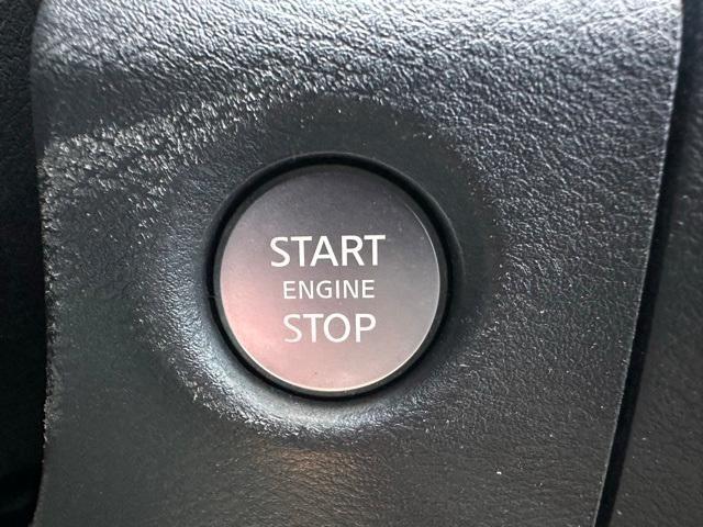 used 2022 Nissan Frontier car, priced at $23,089