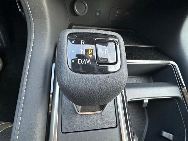 new 2025 Nissan Pathfinder car, priced at $44,235